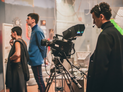 The Ultimate Guide to Professional Filming: Techniques, Equipment, and Crew Essentials
